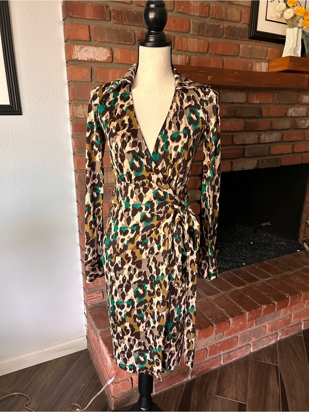 VTG Diane von Furstenberg DVF Judy Jersey Knit Silk Leopard Print Wrap Dress 2